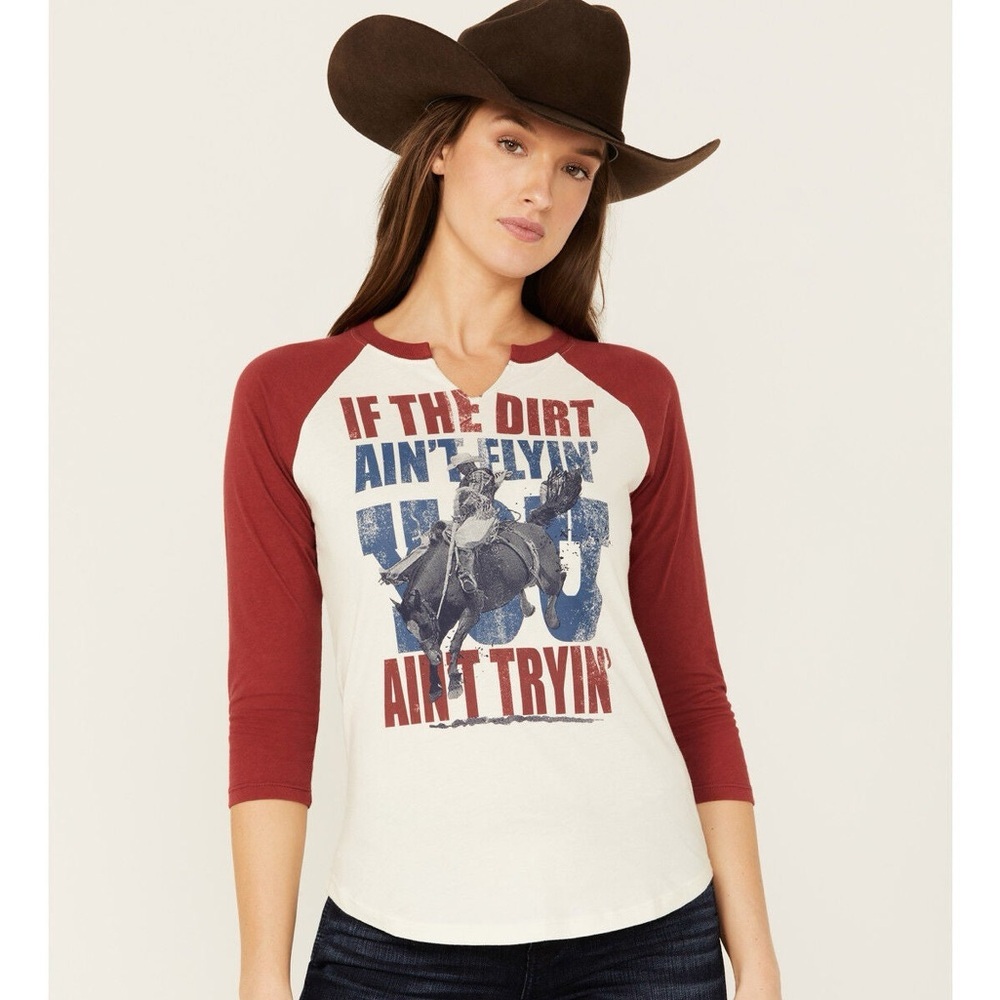 Shyanne Long Sleeve Graphic Tee - Red & Cream